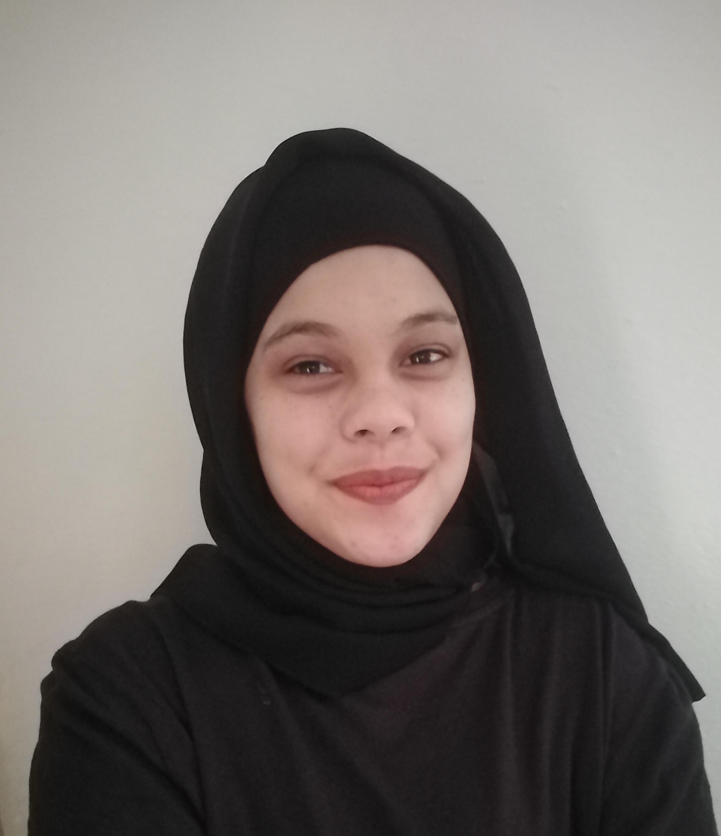 Zaahirah Isaacs - CEO & Founder